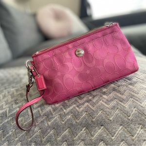 ✨3 for $15✨ Coach Pink Wristlet; Signature Monogram Fabric